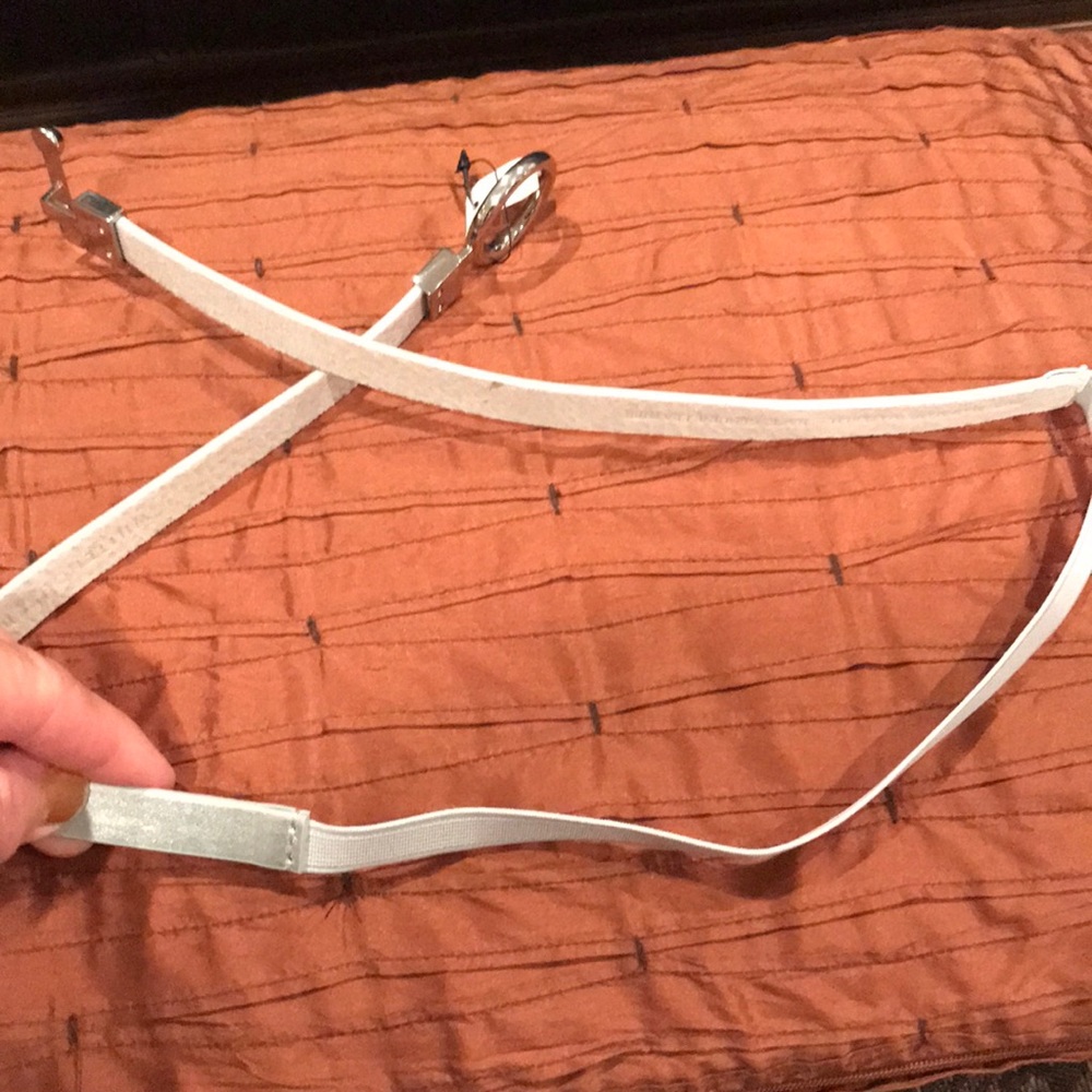 WHBM Stretch Skinny Silver Belt - Picture 3 of 4